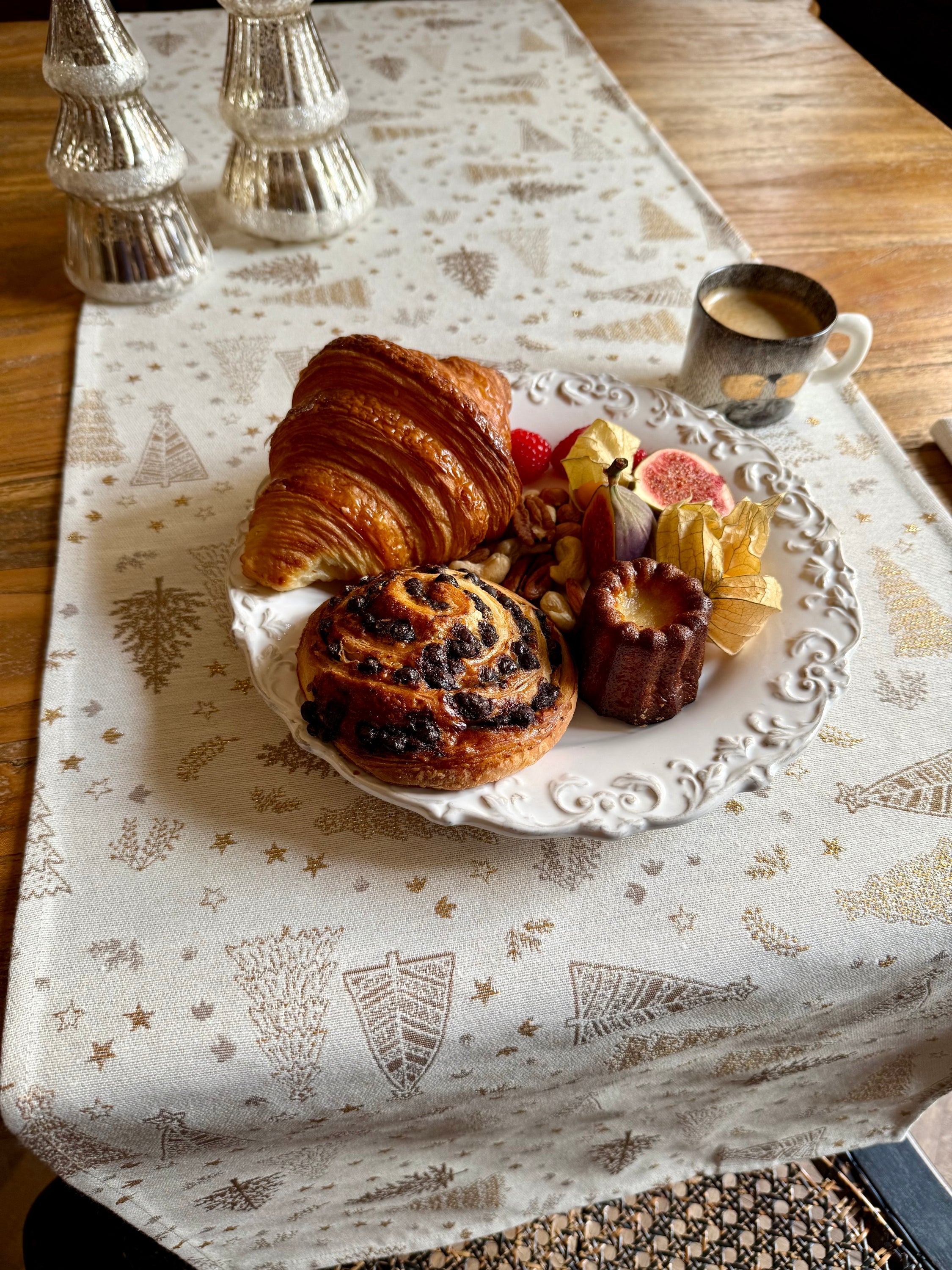 Weihnachtlicher Tischläufer "Golden Forrest" | Verschiedene Größen